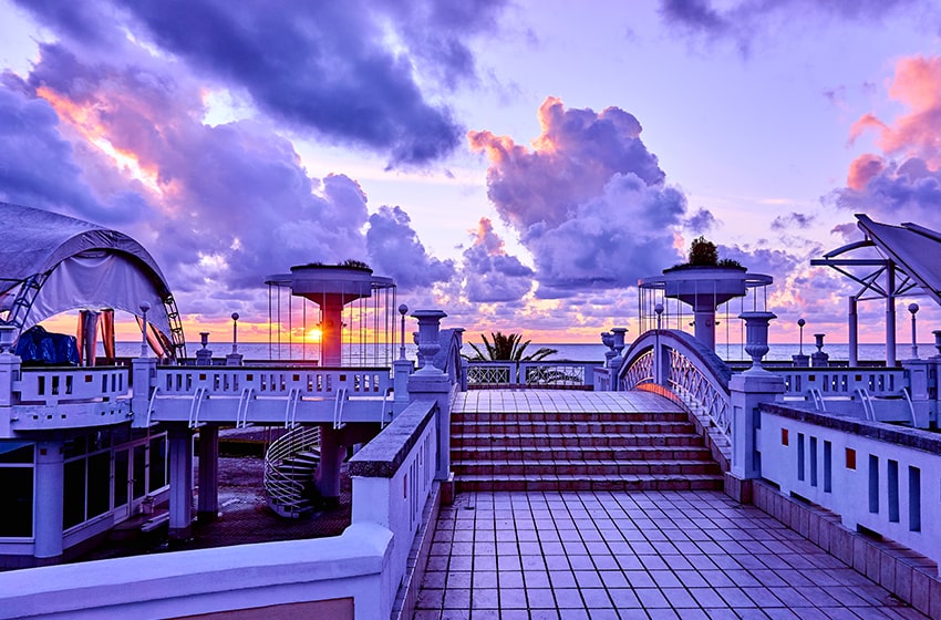 News One is a page builder compatible WordPress theme for blog, news and magazine.